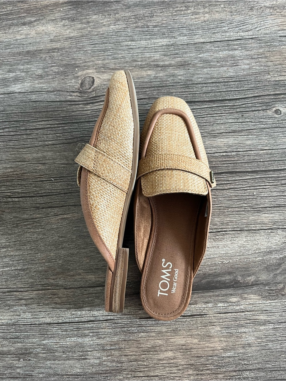 TOMS | Slip-On Loafer